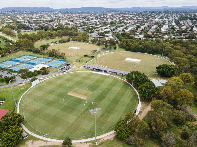 Brisbane Broncos Clive Berghofer Centre - Hutchinson Builders