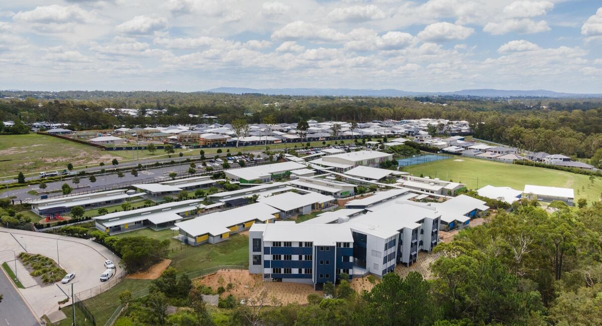 Pallara State School Expansion / Hutchies